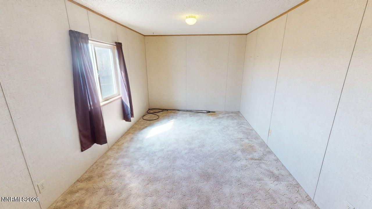 310 Bastian Road Battle Mountain, NV 89820 - Photo 11 of 32 Guest Bedroom 1