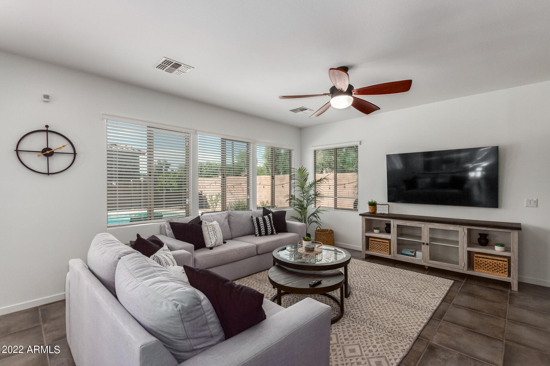 3560 East Merlot Street Gilbert, AZ 85298 - Photo 15 of 36 05-Merlot