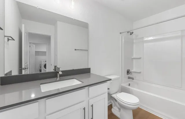 $495,900 | 140 Inlet Lane, Leander, TX 78641