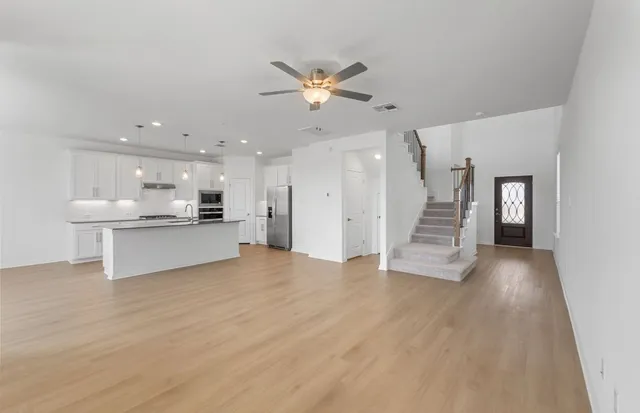 $495,900 | 140 Inlet Lane, Leander, TX 78641