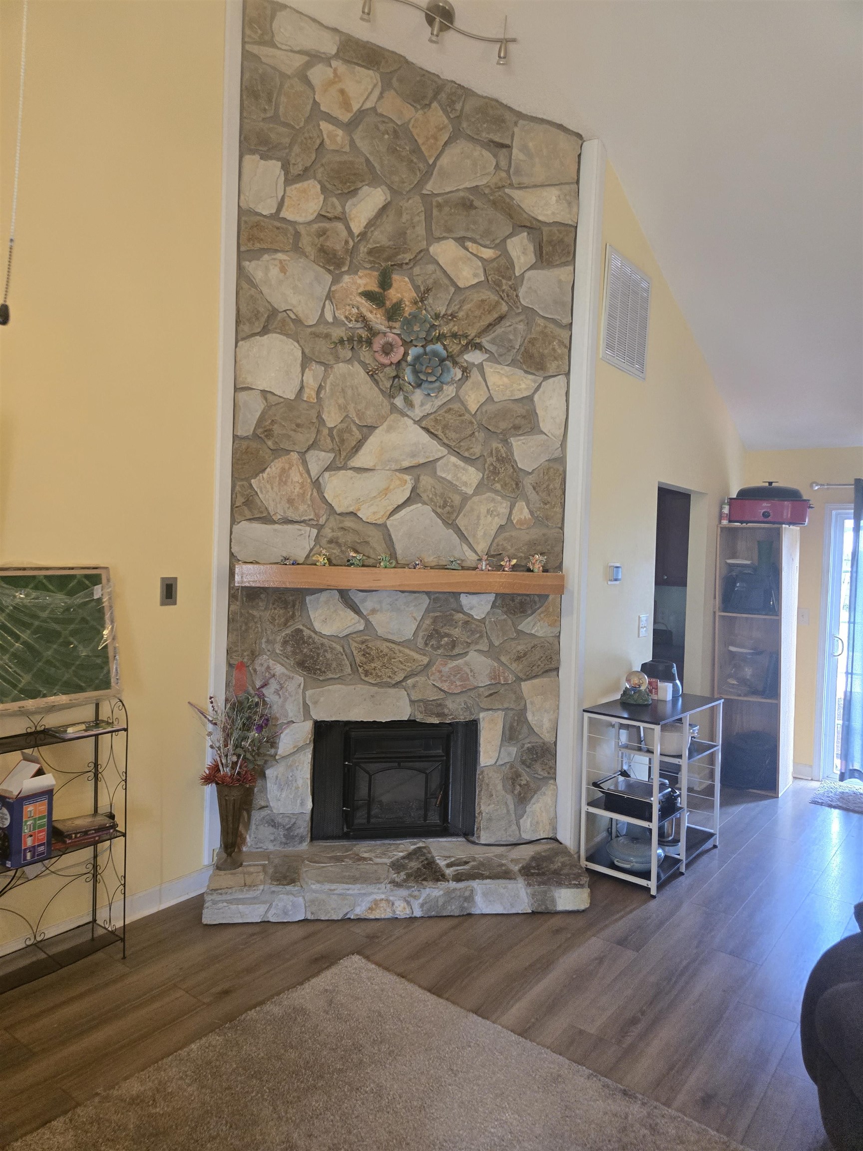 345 Bishop Hicks Court Inman, SC 29349 - Photo 7 of 14