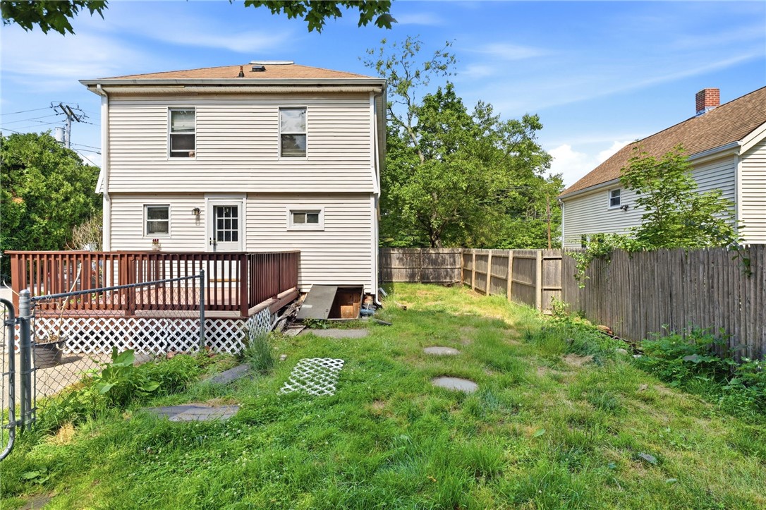 515 Davisville Road North Kingstown, RI 02852 - Photo 2 of 24