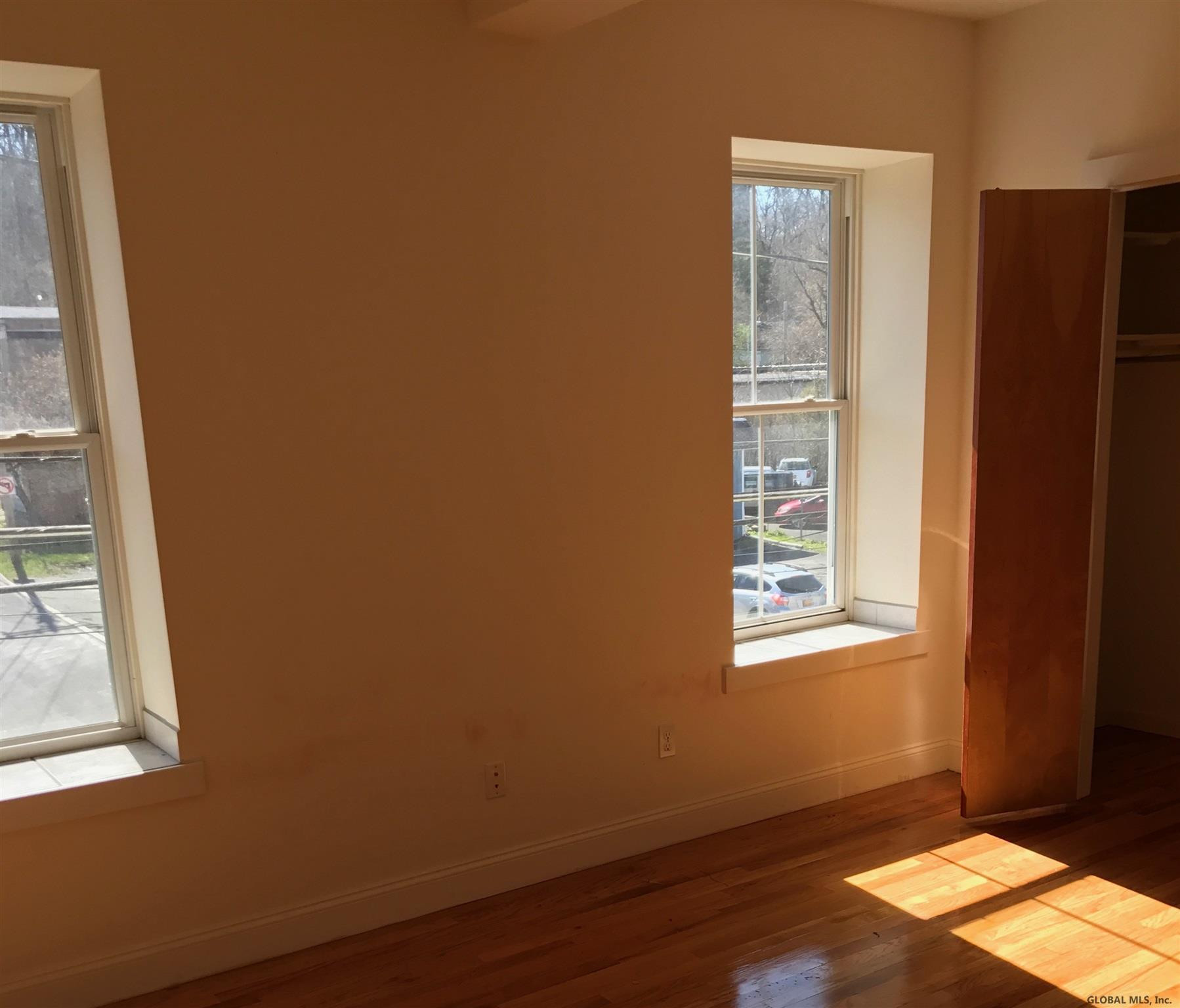 94-98 Rt 9j Castleton-on-Hudson, NY 12033 - Photo 8 of 14 Photo 8