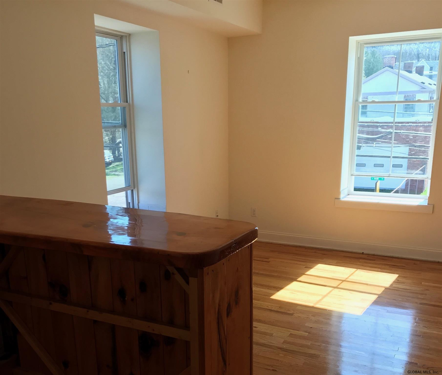 94-98 Rt 9j Castleton-on-Hudson, NY 12033 - Photo 10 of 14 Photo 10
