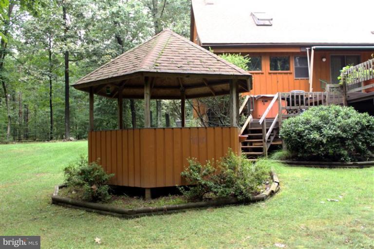 8208 Meehling Road Pasadena, MD 21122 - Photo 12 of 30 Gazebo