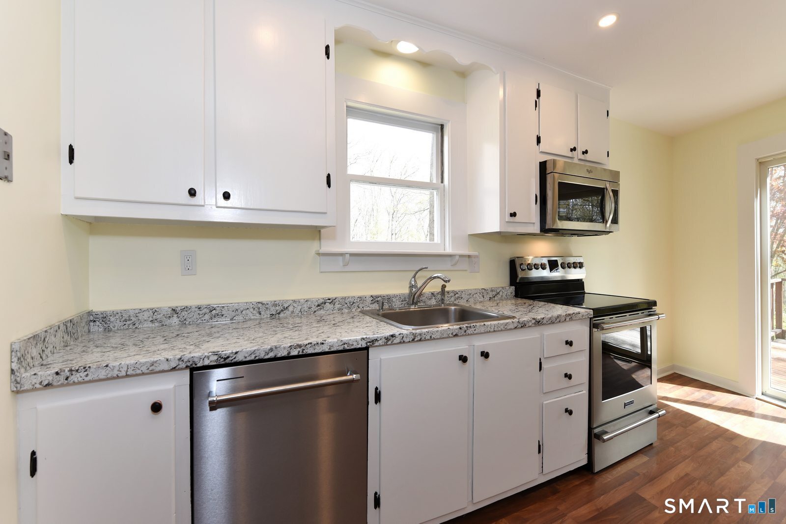 156 Wopowog Road East Hampton, CT 06424 - Photo 19 of 38
