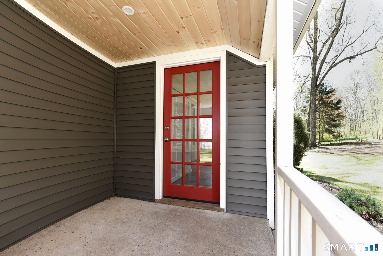 156 Wopowog Road East Hampton, CT 06424 - Photo 4 of 38