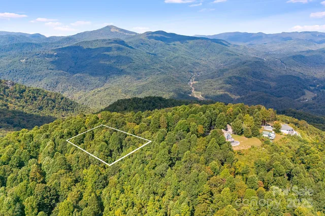 $25,000 | 0 Fawns Rest, Black Mountain, NC 28711