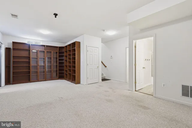 $995,000 | 8431 Ambrose Court, Springfield, VA 22153