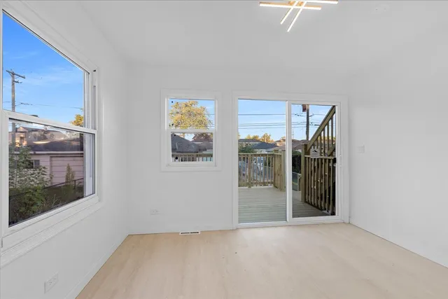 $2,700 | 1335 Marengo Avenue, Unit 1, Forest Park, IL 60130