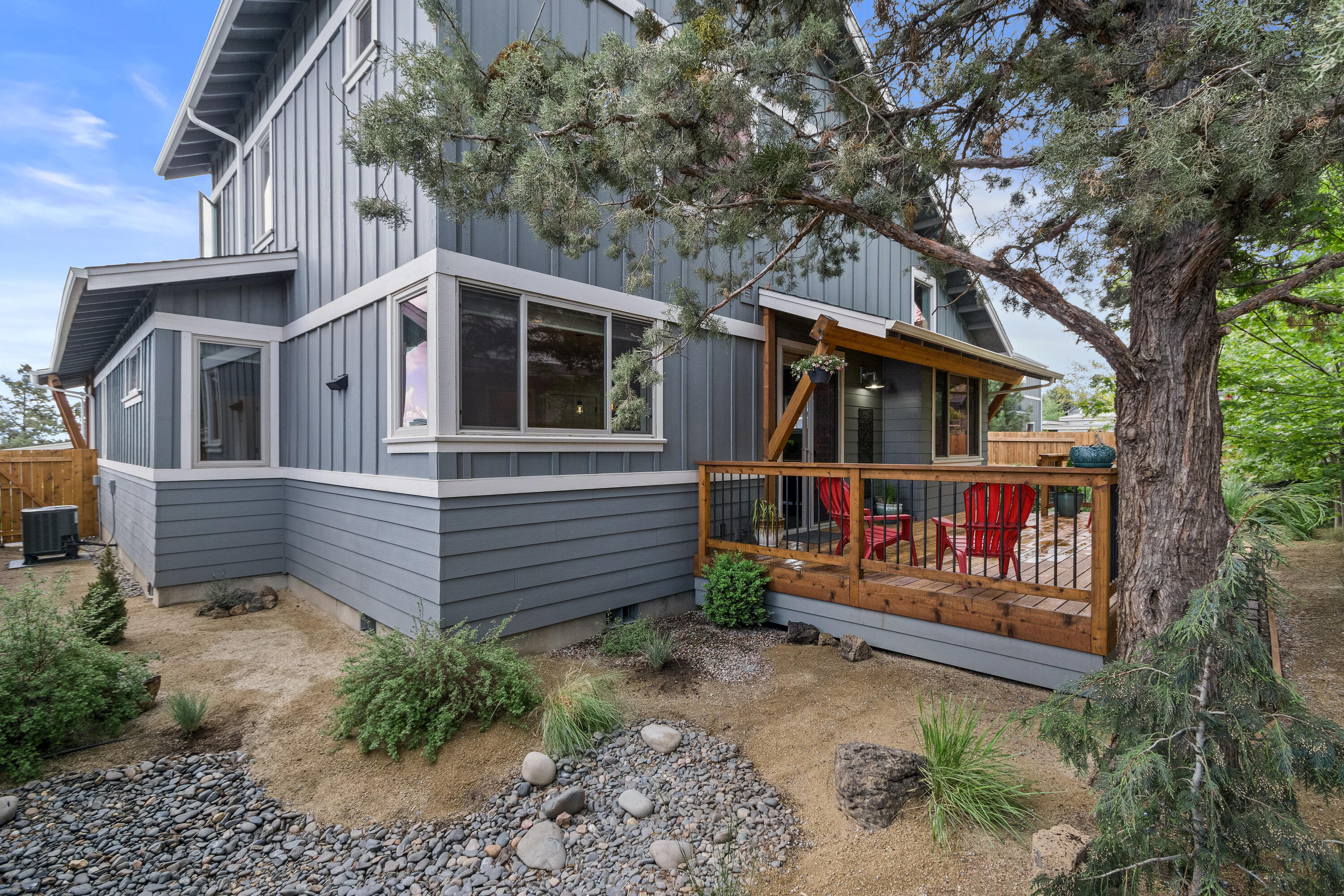 63124 Iner Loop Bend, OR 97701 - Photo 18 of 31 DSC08497