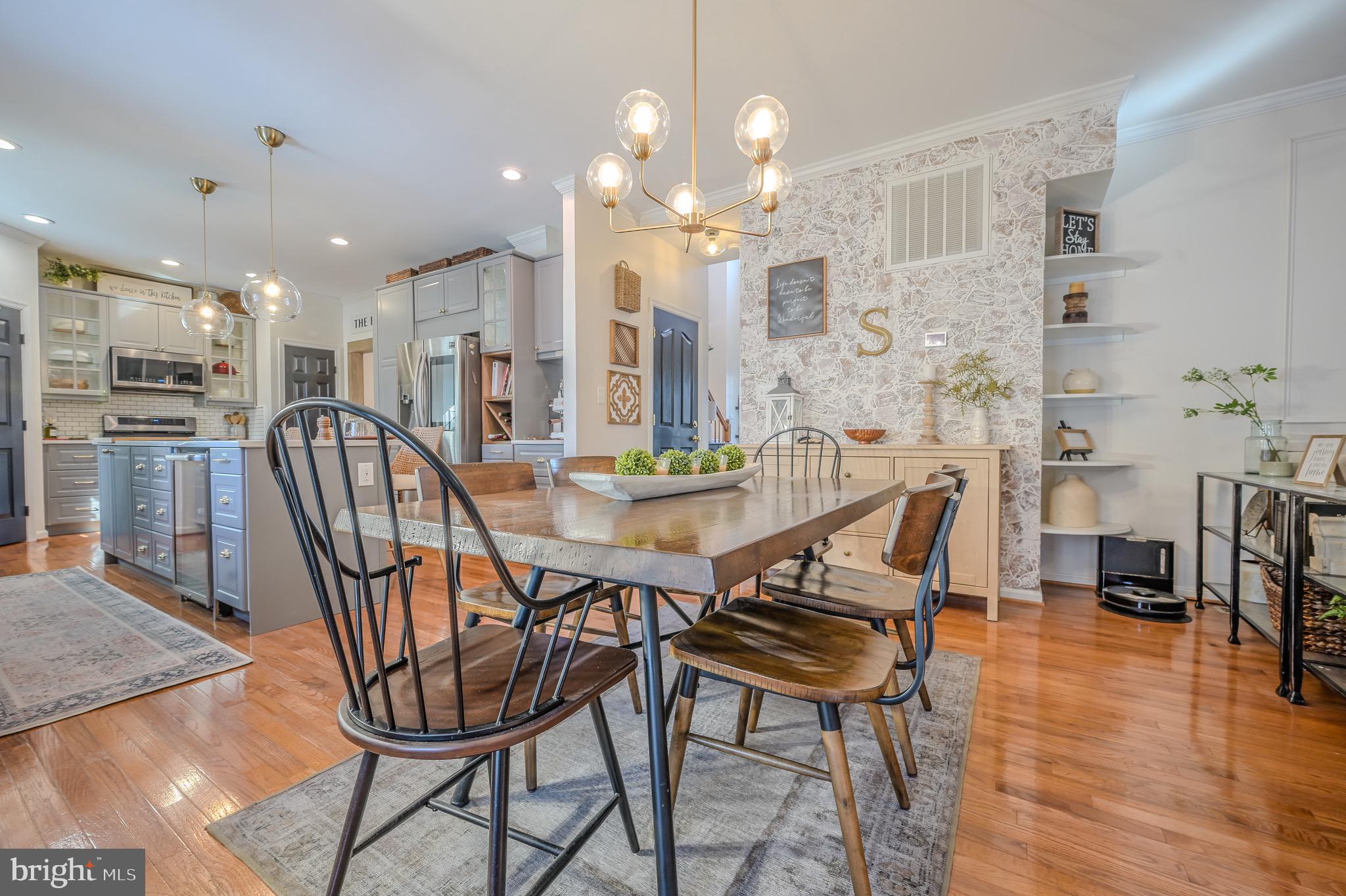 5932 Sunlight Mountain Road Spotsylvania, VA 22553 - Photo 15 of 42 Large dining area