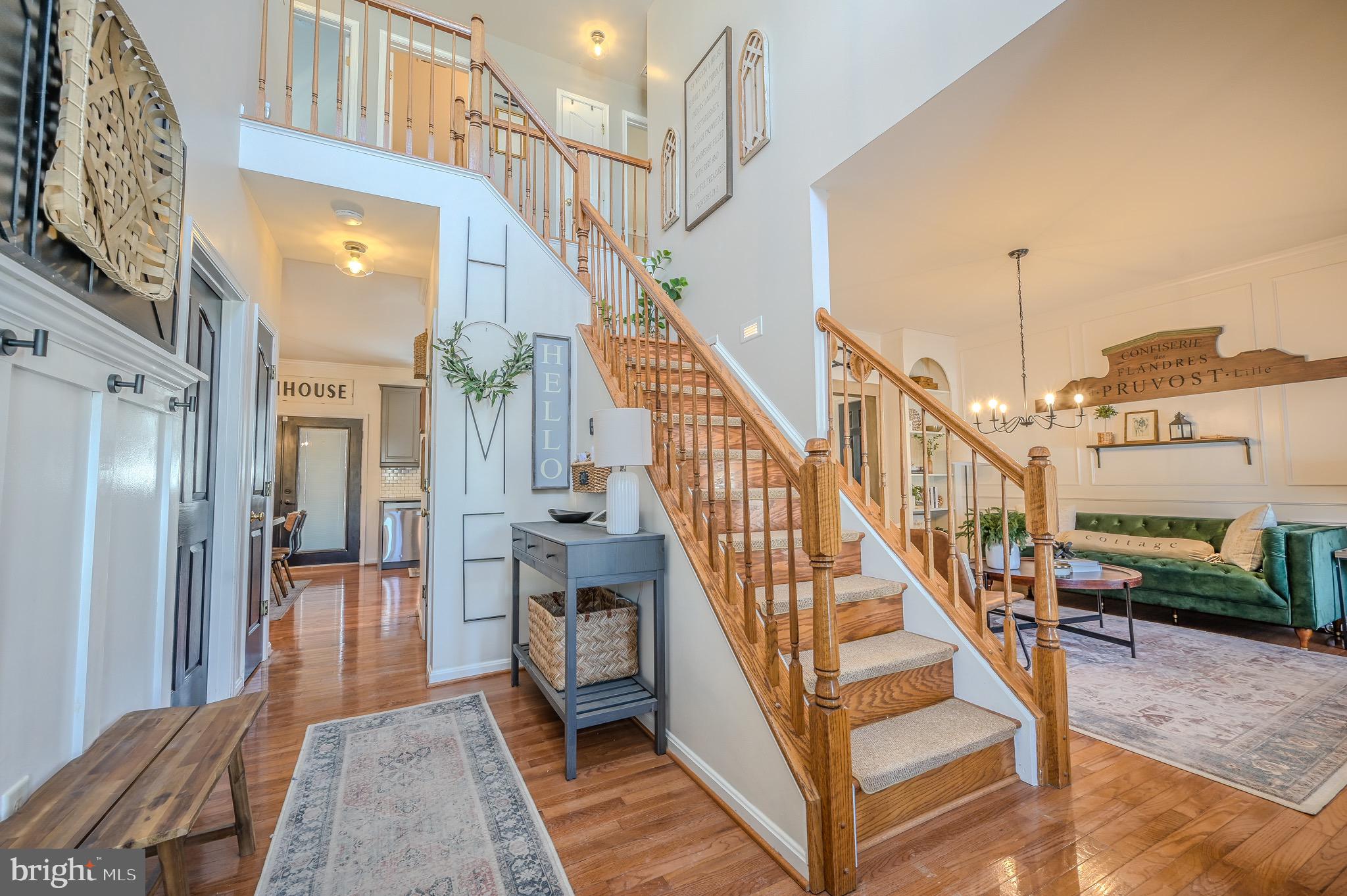 5932 Sunlight Mountain Road Spotsylvania, VA 22553 - Photo 2 of 42 Two story foyer with lots of trim
