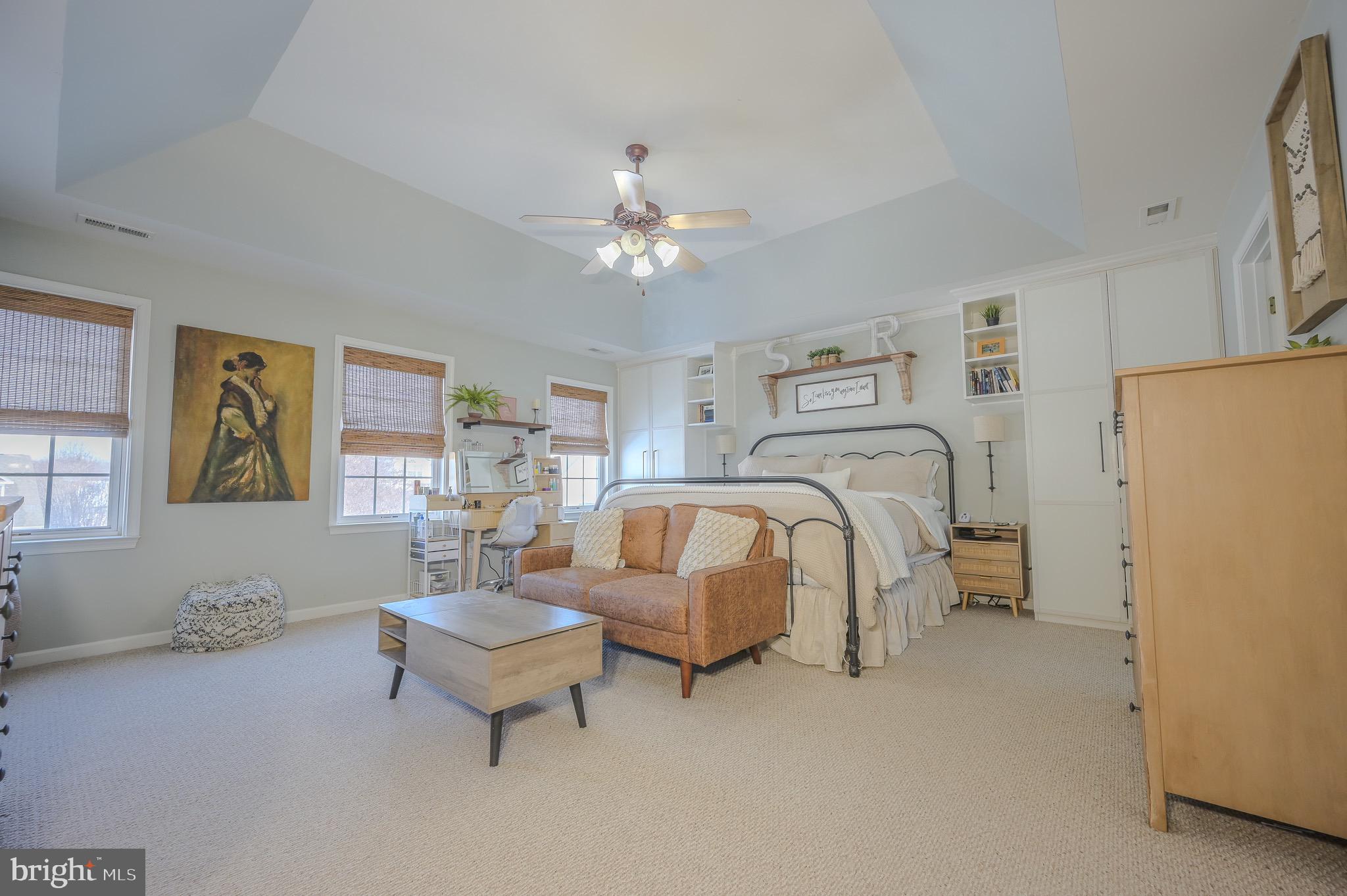 5932 Sunlight Mountain Road Spotsylvania, VA 22553 - Photo 23 of 42 Owner's suite with tray ceiling