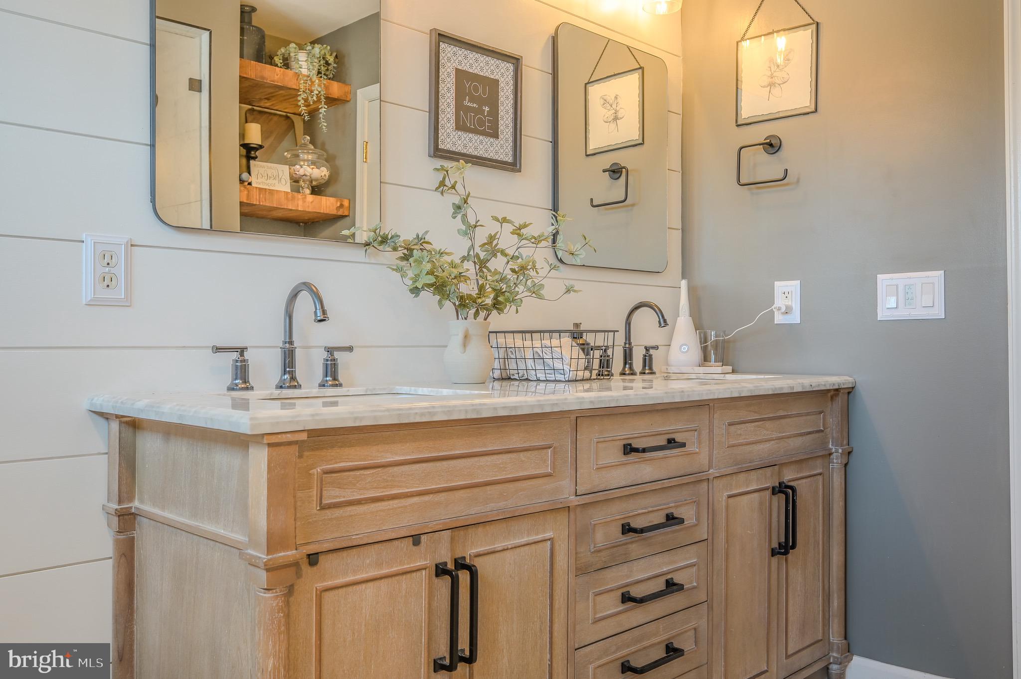 5932 Sunlight Mountain Road Spotsylvania, VA 22553 - Photo 28 of 42 His and her sinks