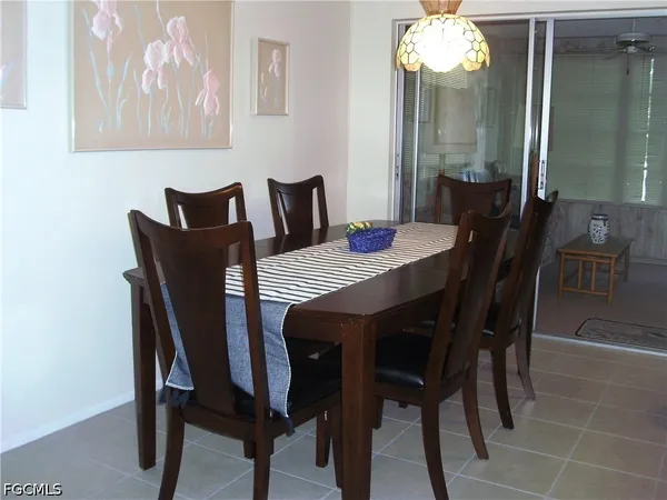 $2,300 | 7400 College Parkway, Unit 62D, Fort Myers, FL 33907