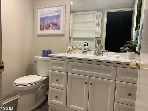 $2,300 | 7400 College Parkway, Unit 62D, Fort Myers, FL 33907