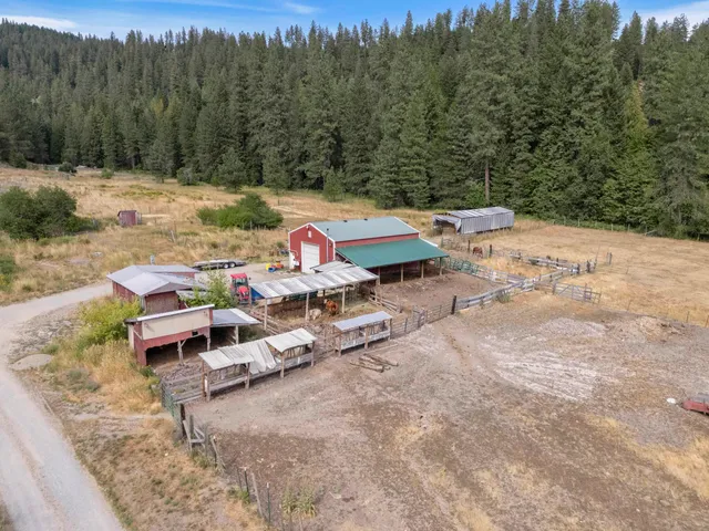 $1,080,000 | 11897 West Hidden Valley Road, Rathdrum, ID 83858