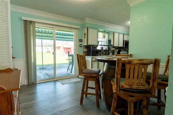 $215,000 | 2319 Goldenrod Street, Highlands, TX 77562