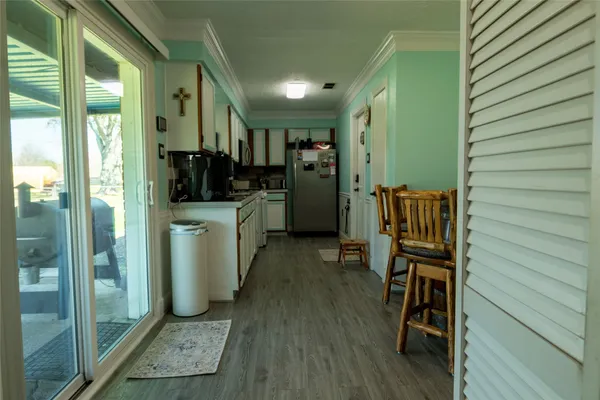 $215,000 | 2319 Goldenrod Street, Highlands, TX 77562