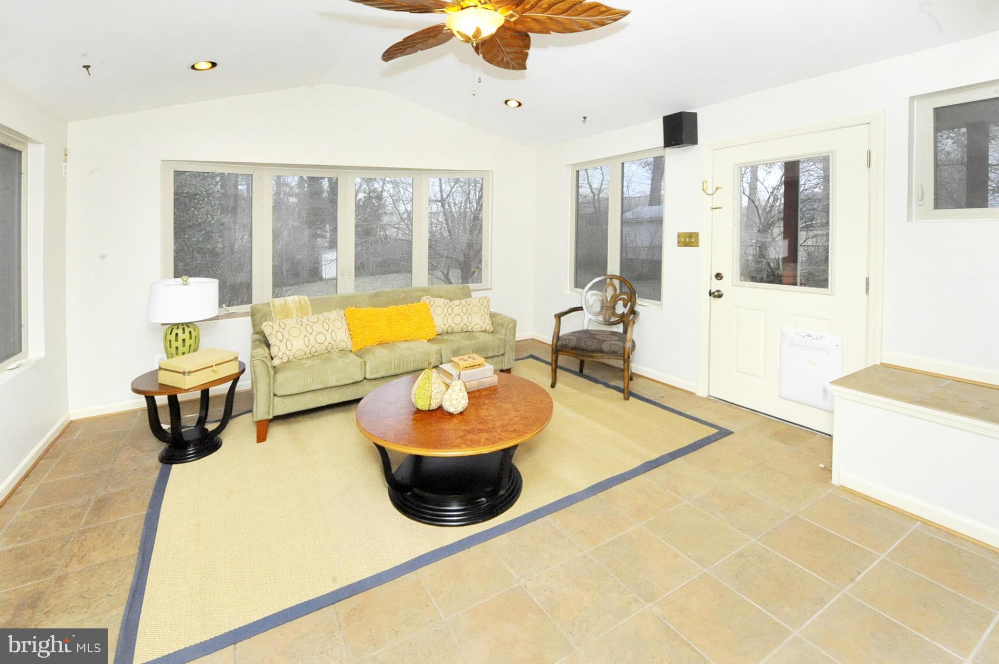 9013 Walden Road Silver Spring, MD 20901 - Photo 6 of 12 Family Room