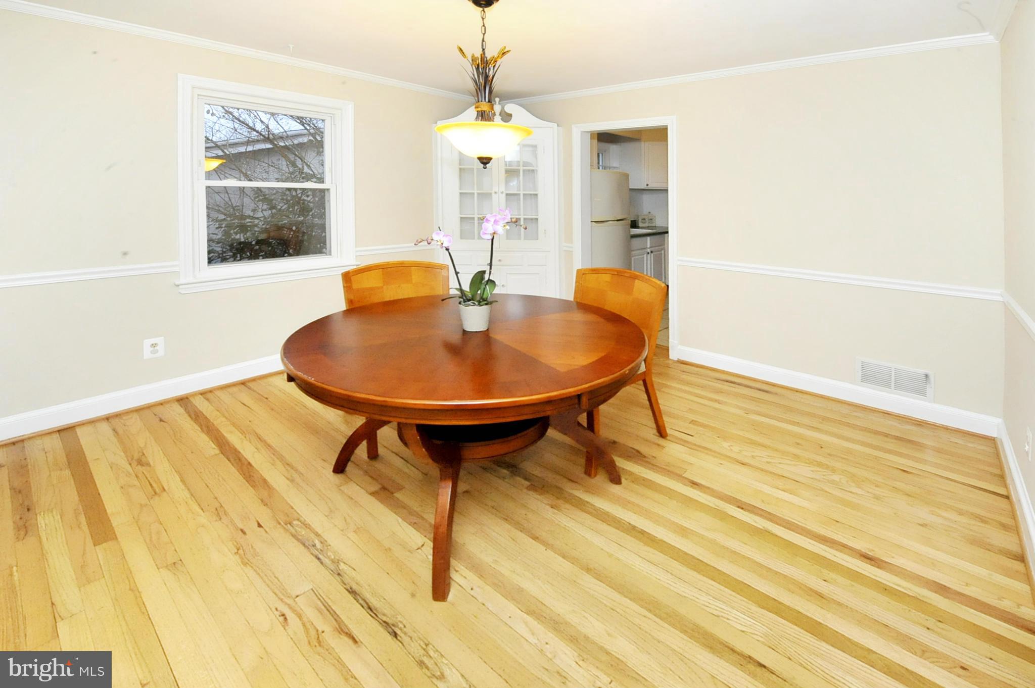 9013 Walden Road Silver Spring, MD 20901 - Photo 8 of 12 Dining Room