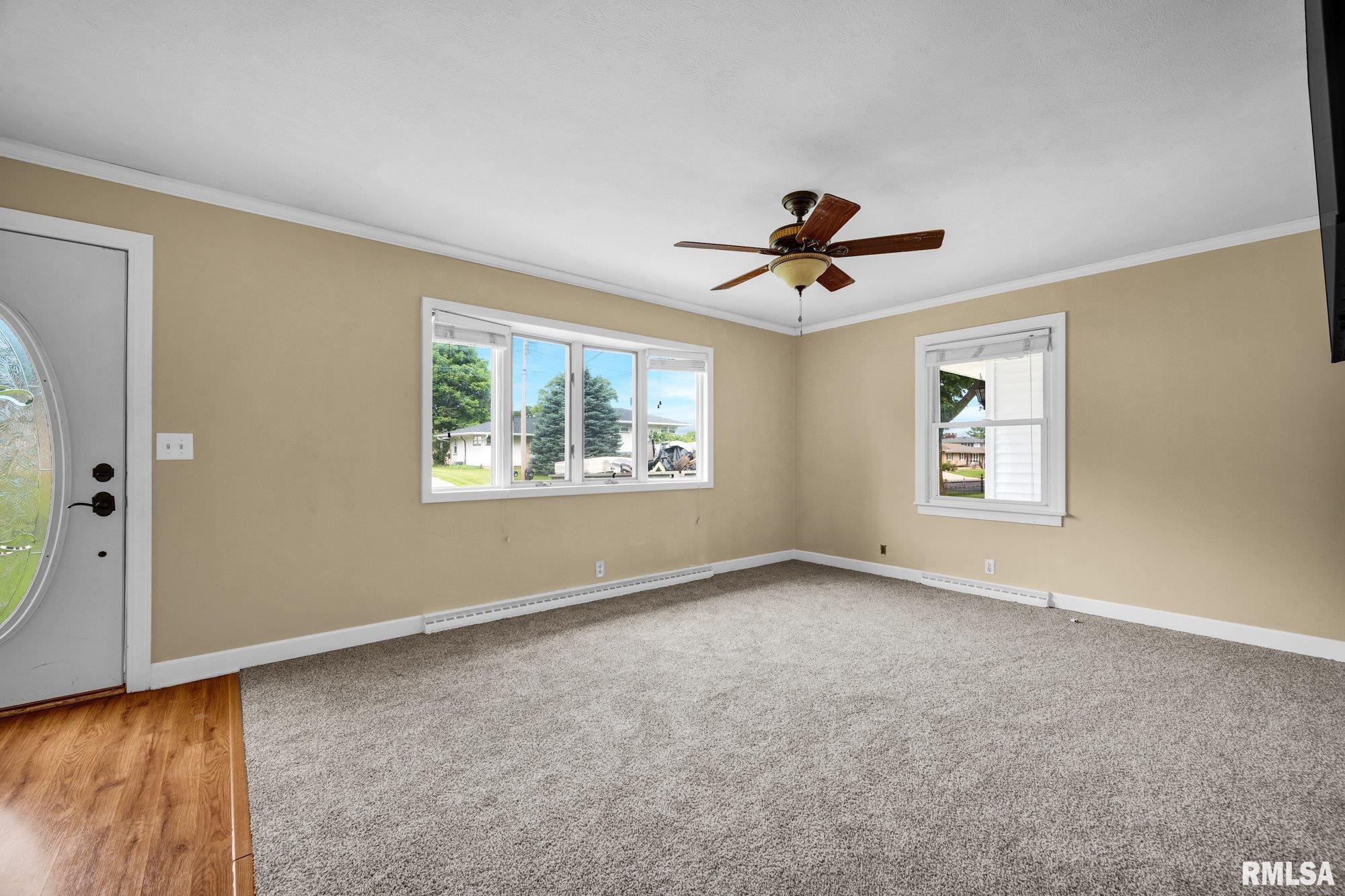 108 North 3rd Street Roanoke, IL 61561 - Photo 4 of 48