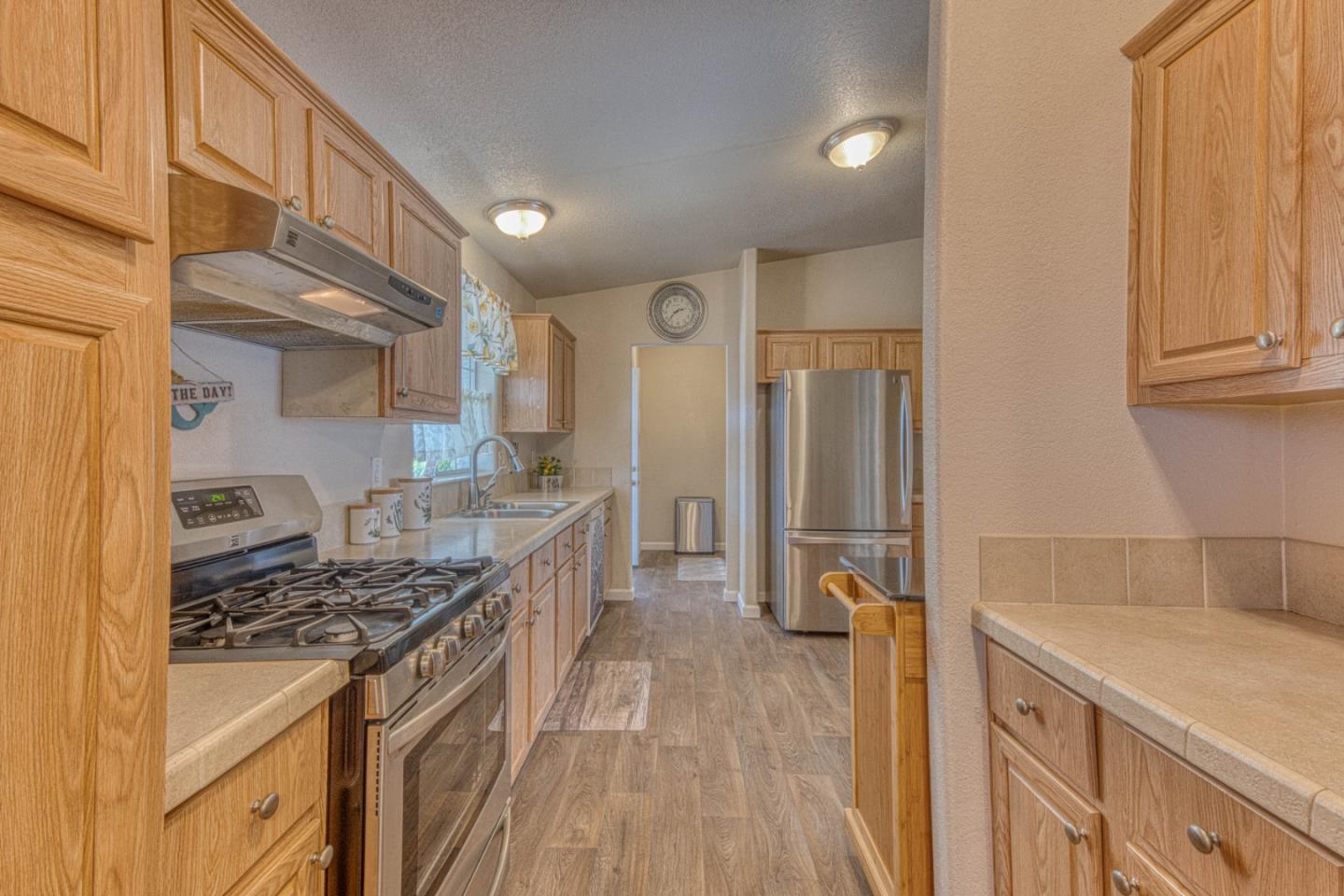 55 San Juan Grade Road, Unit 97 Salinas, CA 93906 - Photo 10 of 34
