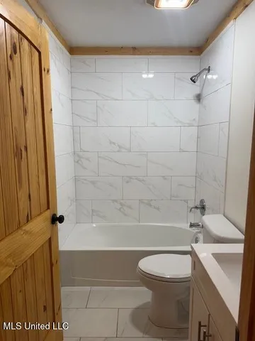 $189,900 | 616 Briarwood Drive, New Albany, MS 38652