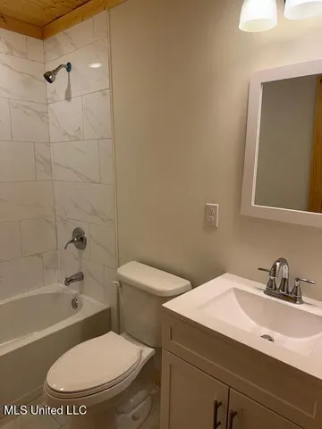 $189,900 | 616 Briarwood Drive, New Albany, MS 38652