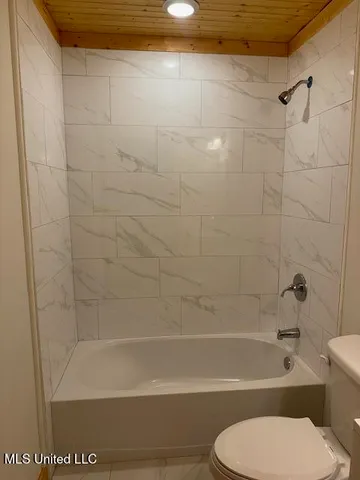 $189,900 | 616 Briarwood Drive, New Albany, MS 38652