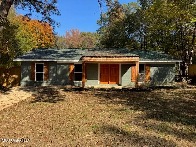 $189,900 | 616 Briarwood Drive, New Albany, MS 38652