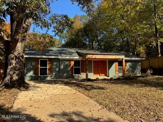 $189,900 | 616 Briarwood Drive, New Albany, MS 38652