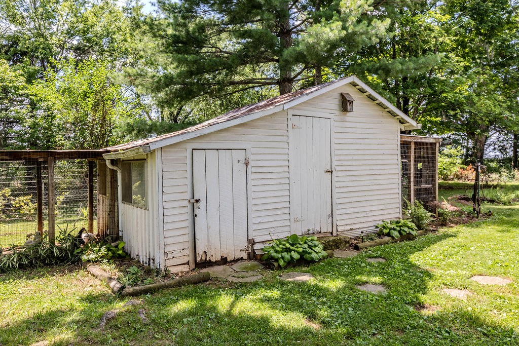6205 Viola Road McMinnville, TN 37110 - Photo 6 of 60