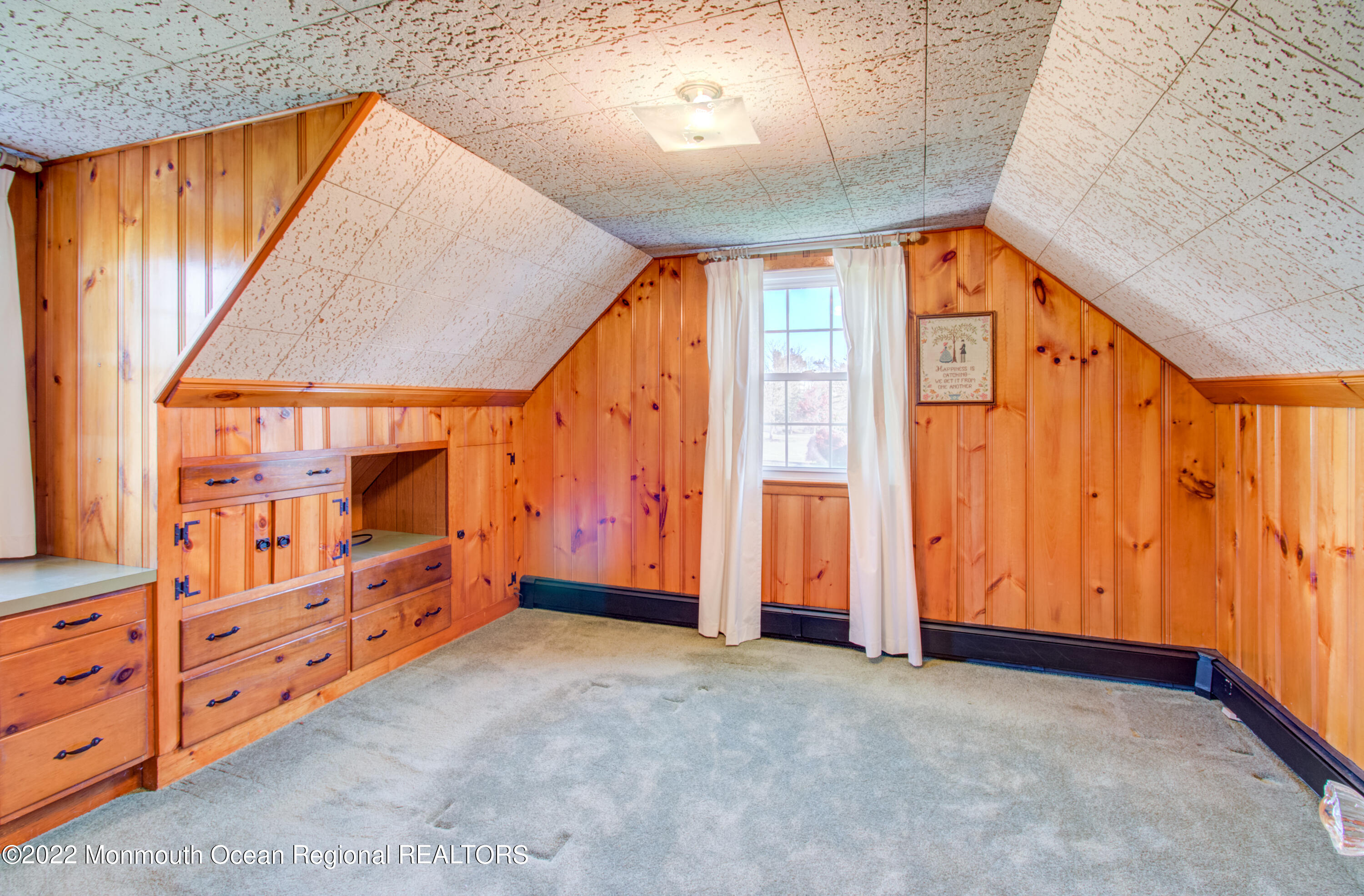 119 Jonathan Holmes Road Cream Ridge, NJ 08514 - Photo 17 of 30 photo-1
