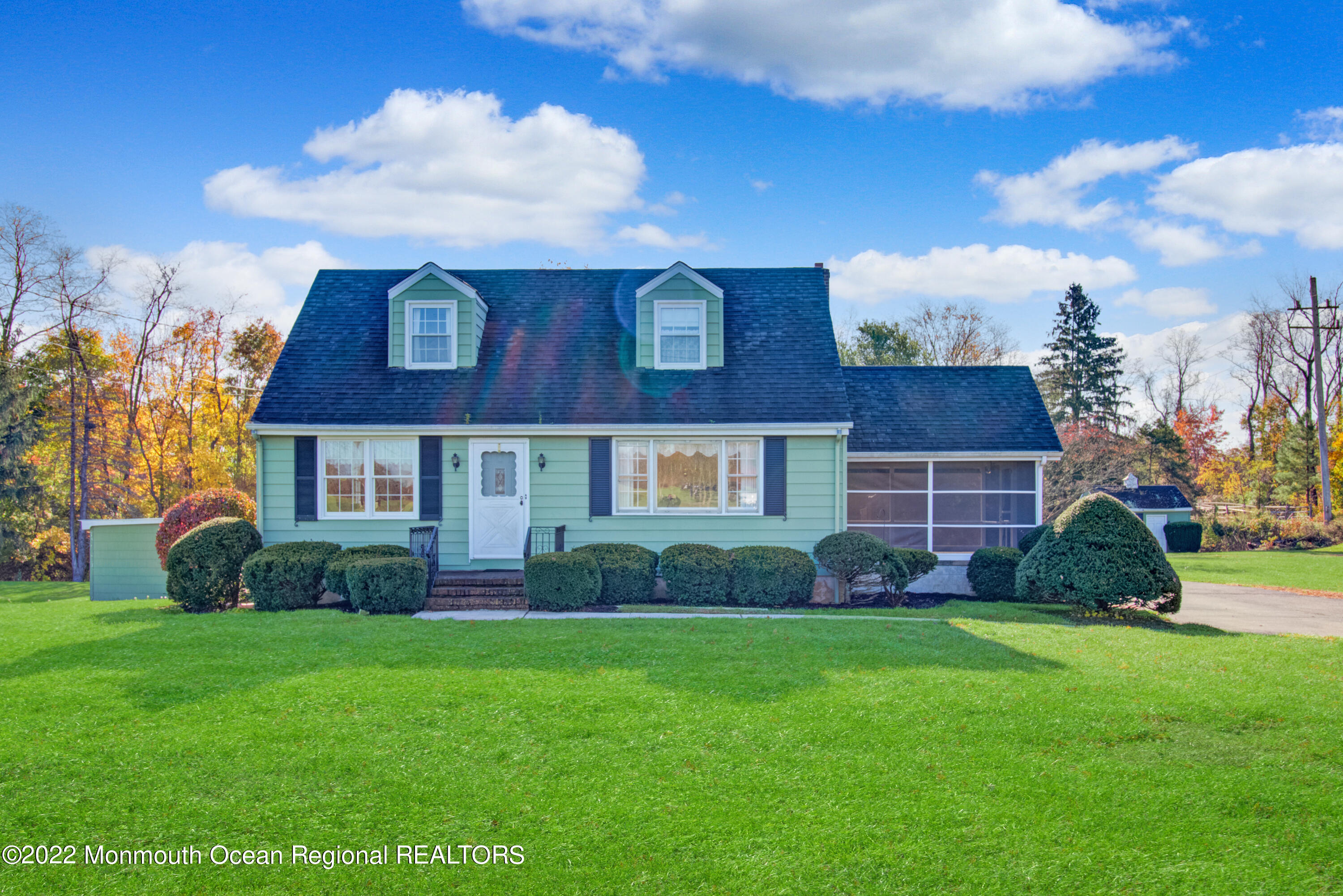 119 Jonathan Holmes Road Cream Ridge, NJ 08514 - Photo 2 of 30 JH 2