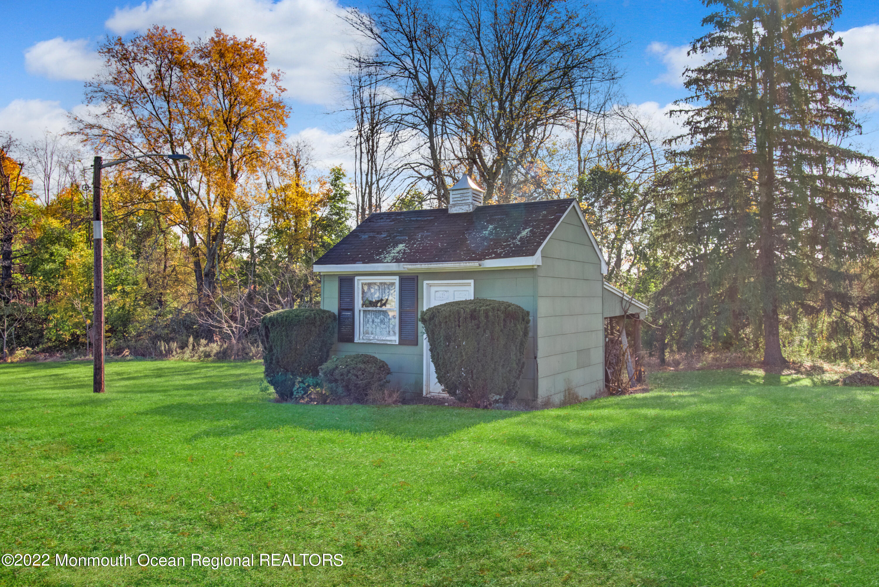 119 Jonathan Holmes Road Cream Ridge, NJ 08514 - Photo 27 of 30 JH 3