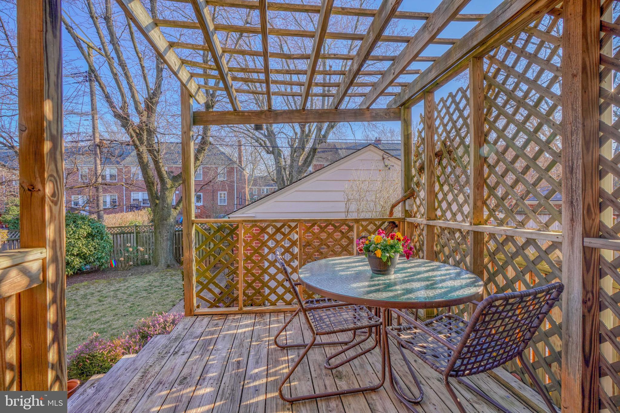 209 Hopkins Road Baltimore, MD 21212 - Photo 16 of 78 Covered back porch- perfect for dining outdoors