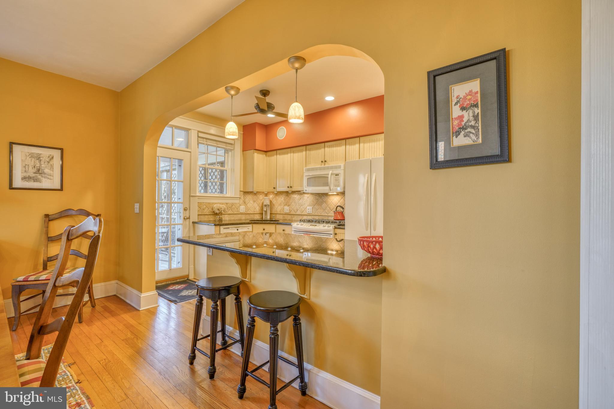 209 Hopkins Road Baltimore, MD 21212 - Photo 37 of 78 Kitchen Island with Elegant Arch