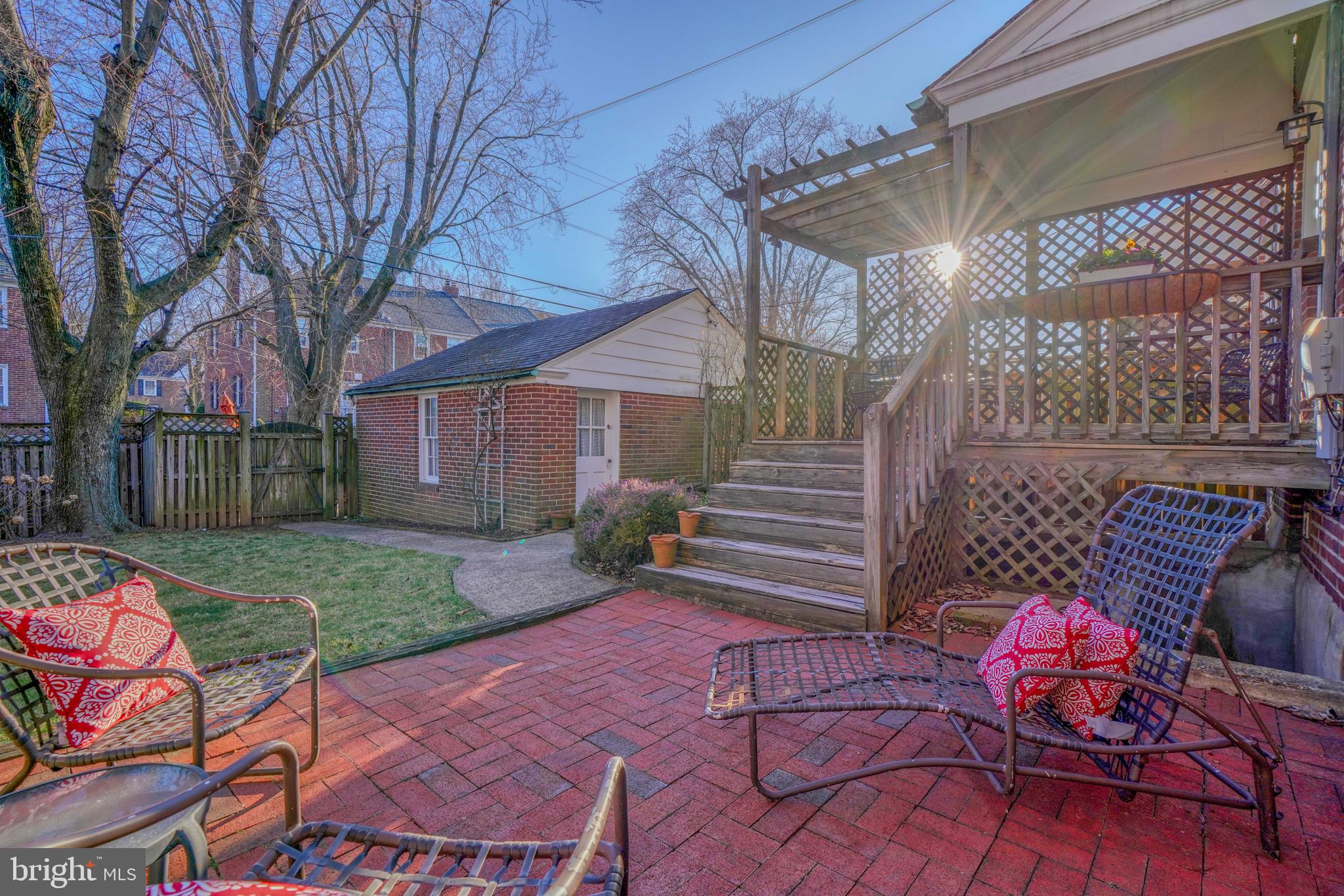 209 Hopkins Road Baltimore, MD 21212 - Photo 6 of 78 Patio at dusk