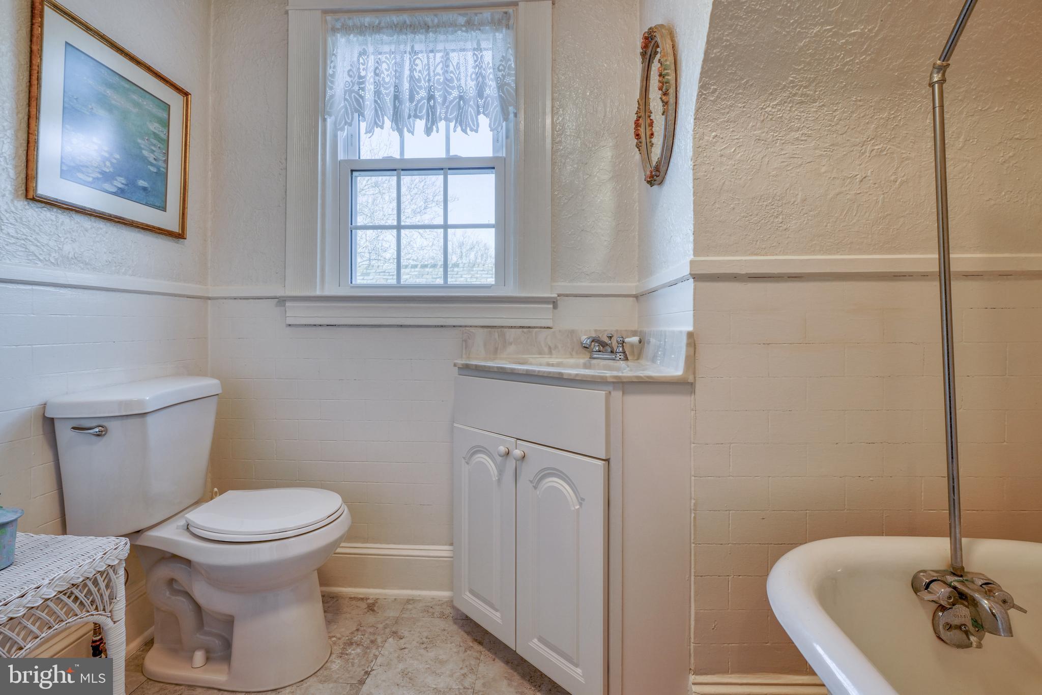 209 Hopkins Road Baltimore, MD 21212 - Photo 63 of 78 2nd Full BA- 3rd Floor