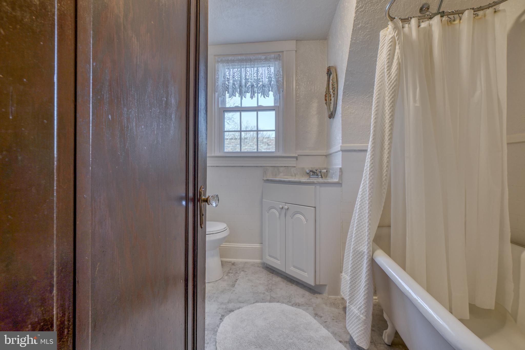 209 Hopkins Road Baltimore, MD 21212 - Photo 66 of 78 Finshed Full BA - Tub/Shower