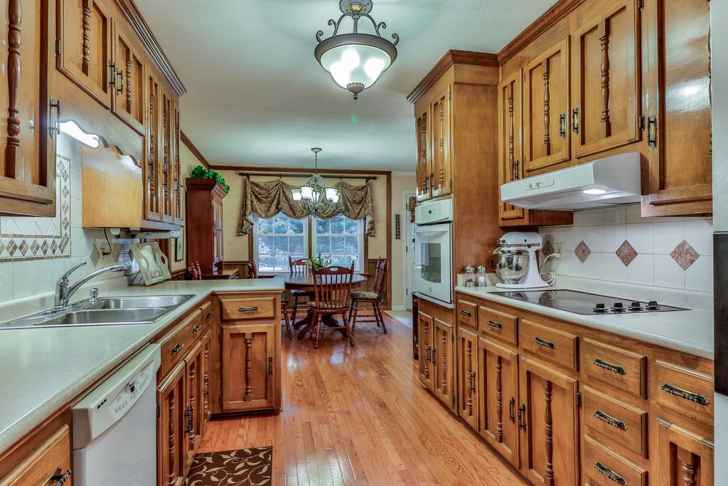 2255 Zion Road Columbia, TN 38401 - Photo 7 of 21 Gallery Image 7