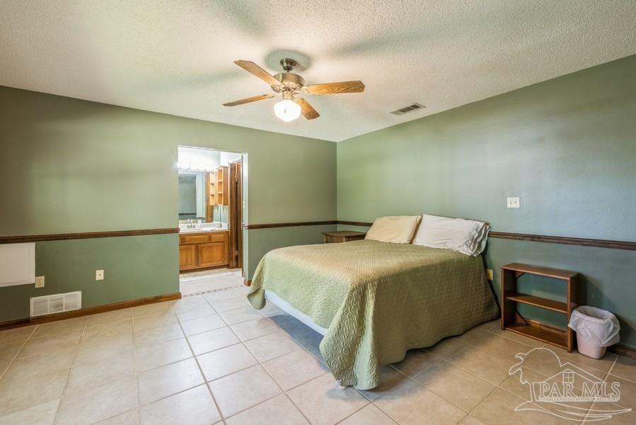 7020 Jasper Street Navarre, FL 32566 - Photo 16 of 35 Gallery Image 16