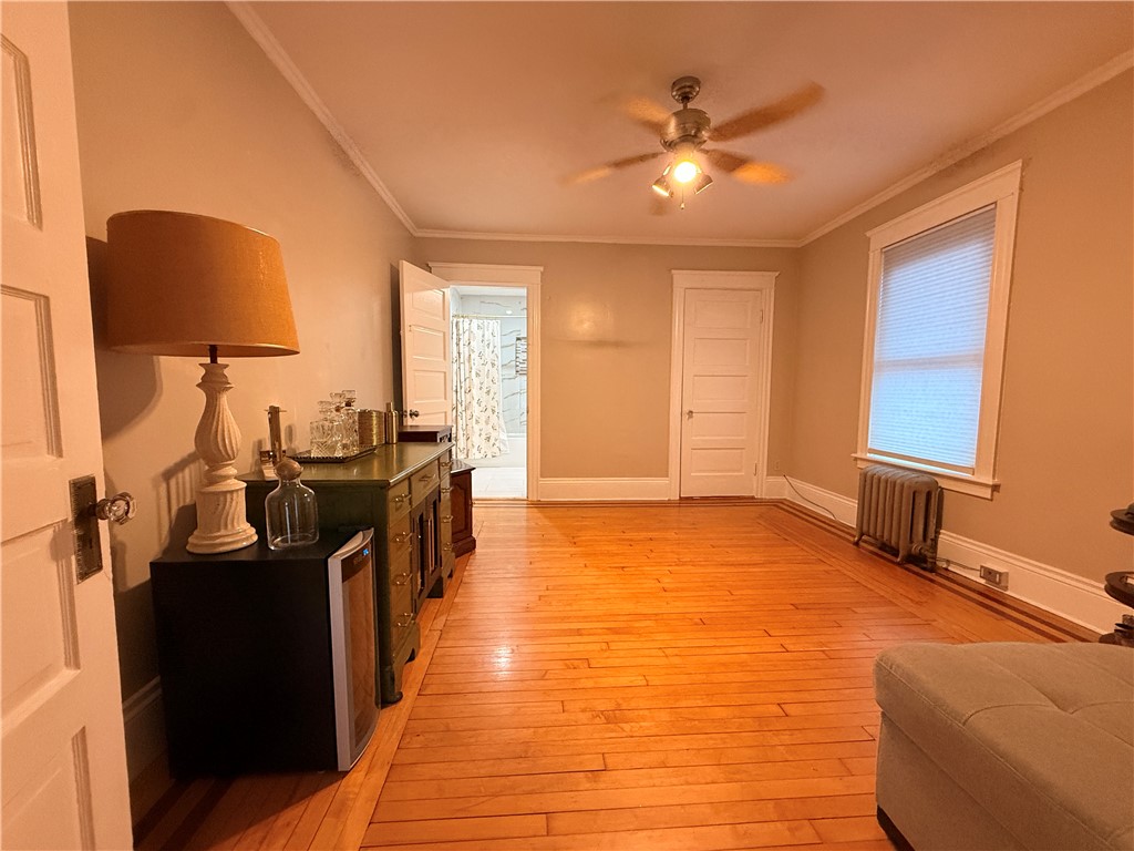 215 Rochambeau Avenue Providence, RI 02906 - Photo 21 of 42