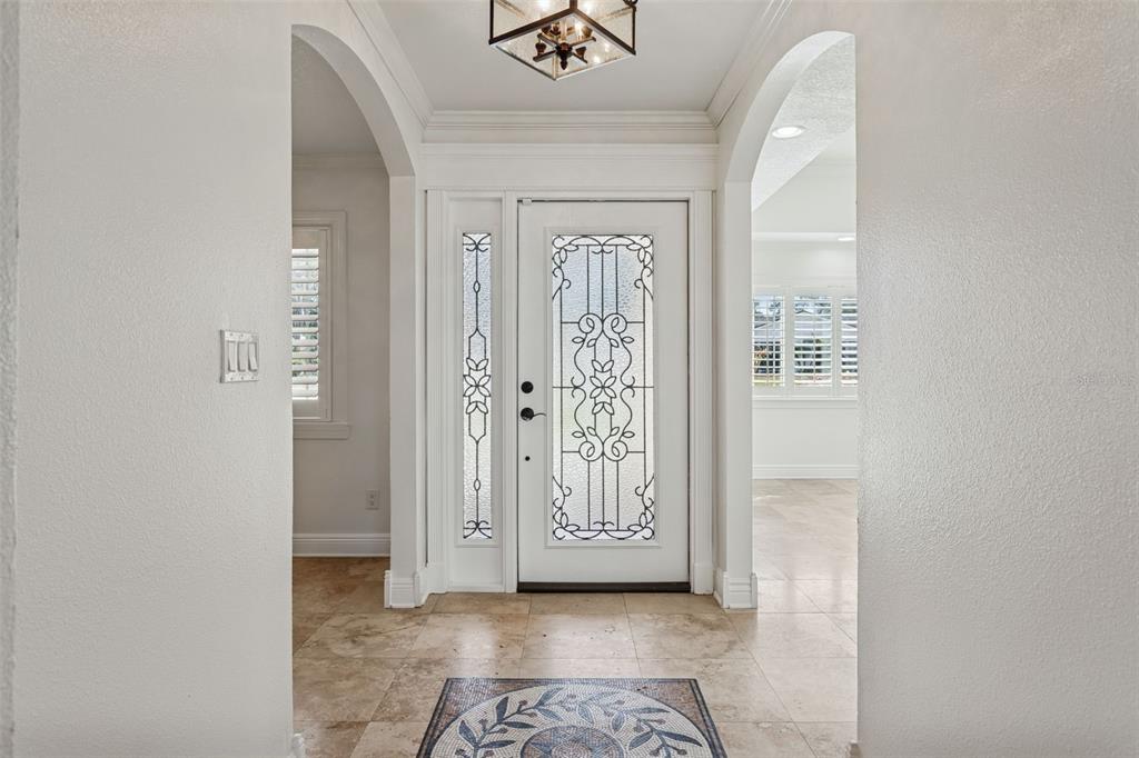 11606 Lipsey Road Tampa, FL 33618 - Photo 8 of 100 Gallery Image 8