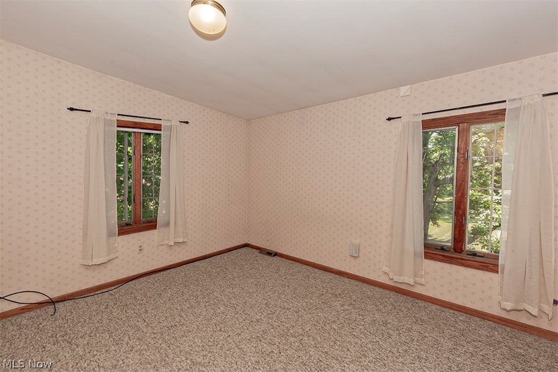 6704 Bonnieview Road Cleveland, OH 44143 - Photo 22 of 31 Gallery Image 22