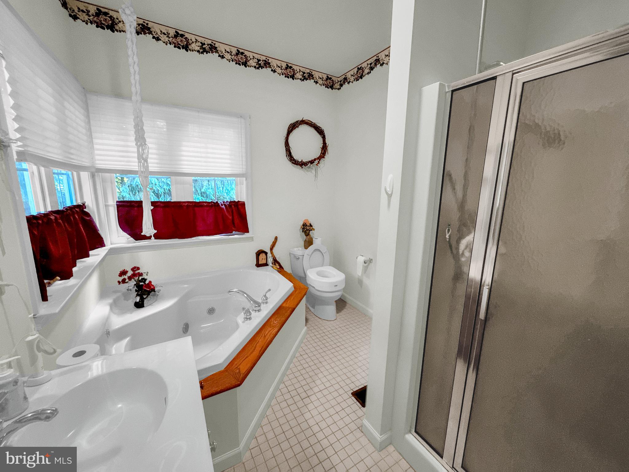 3014 Lexus Drive Spring Grove, PA 17362 - Photo 16 of 30 Gallery Image 16