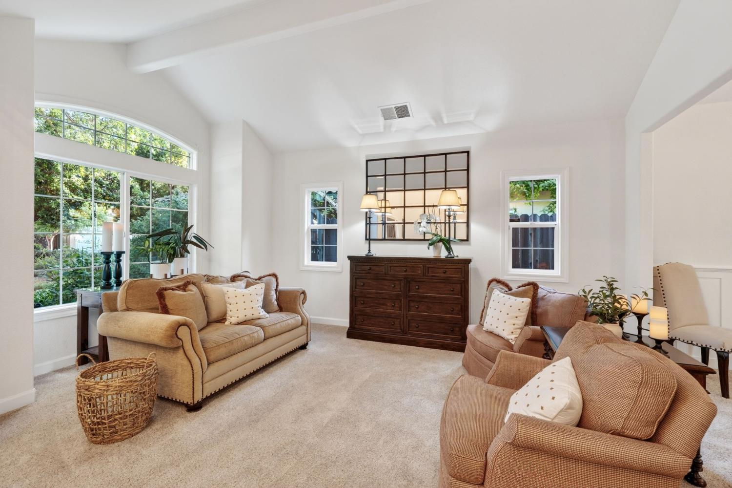 4125 Hackberry Place Davis, CA 95618 - Photo 6 of 50