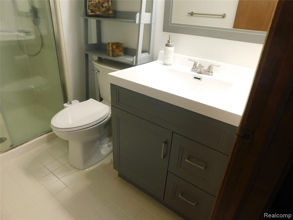 2800 Ranieri Drive Troy, MI 48085 - Photo 43 of 63